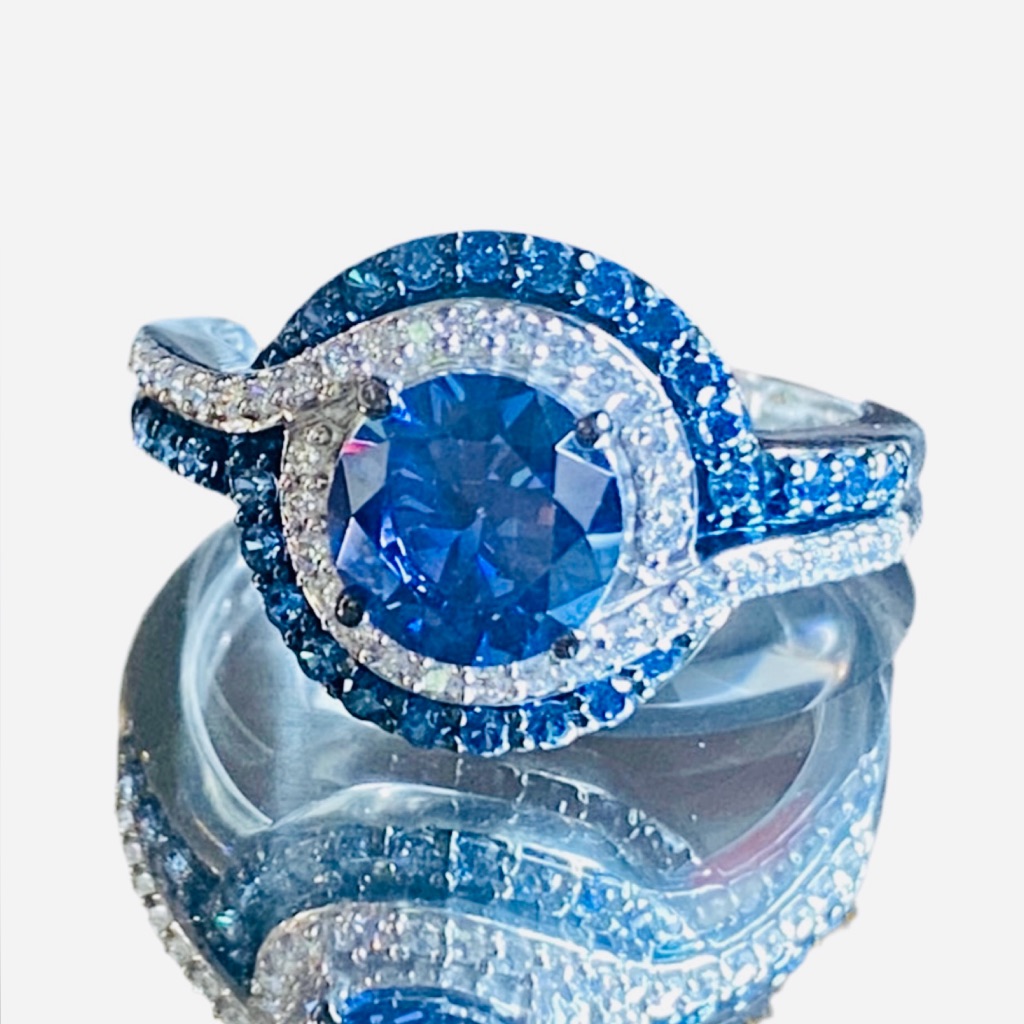 Bella Luce Esoterica Ring!! 9